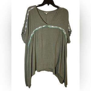 KORI AMERICA V-Neckline Women's Olive Green Short Sleeve Top Size Large